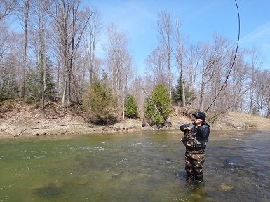 Fishing a Steelhead on a Centerpin rod and reel.