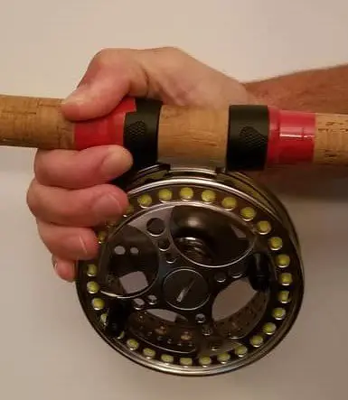 How to hold and centerpin reel