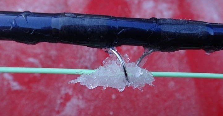 Tips for keep fishing rod guides from freezing