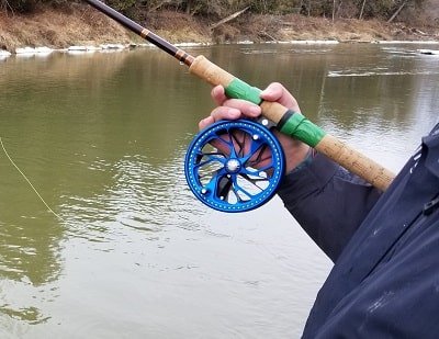 This image shows how I hold my Centrpin Reel