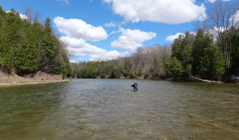 best great lakes steelhead rivers