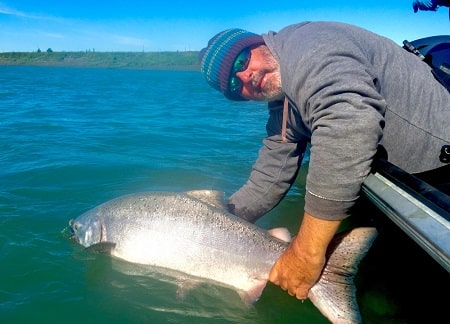 Lake fishing for salmon