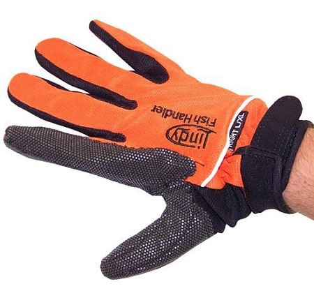 these are the Lindy Fish Handling Glove