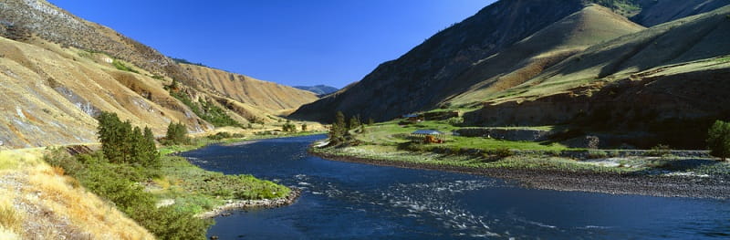 The Clearwater River has some of the best salmon fishing in Idaho