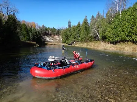 Guide Tips For Fishing Rivers With River Boats